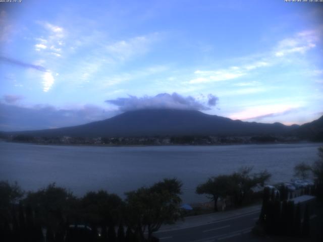 河口湖からの富士山