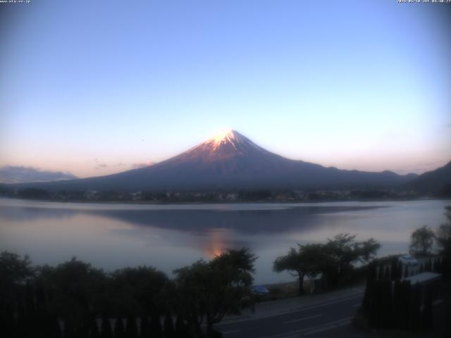 河口湖からの富士山