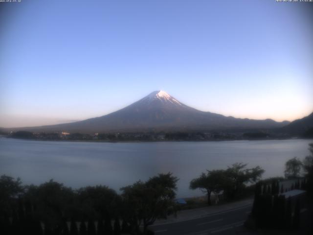 河口湖からの富士山