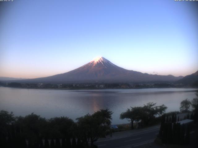 河口湖からの富士山