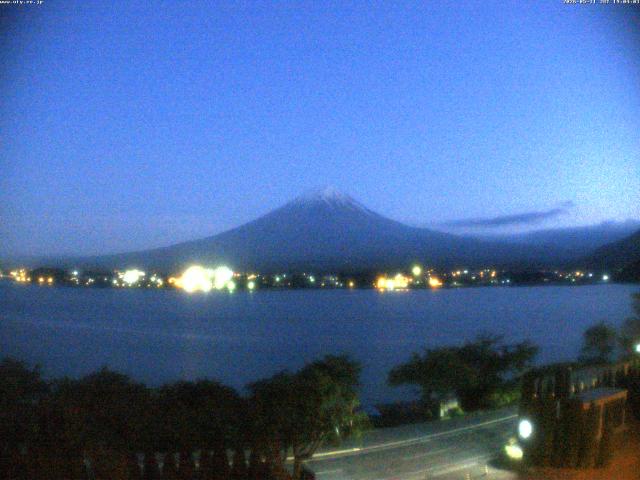 河口湖からの富士山