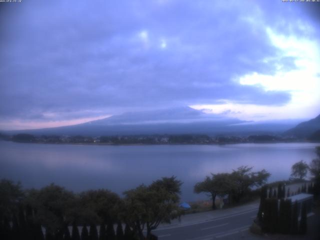 河口湖からの富士山