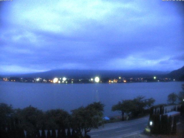 河口湖からの富士山