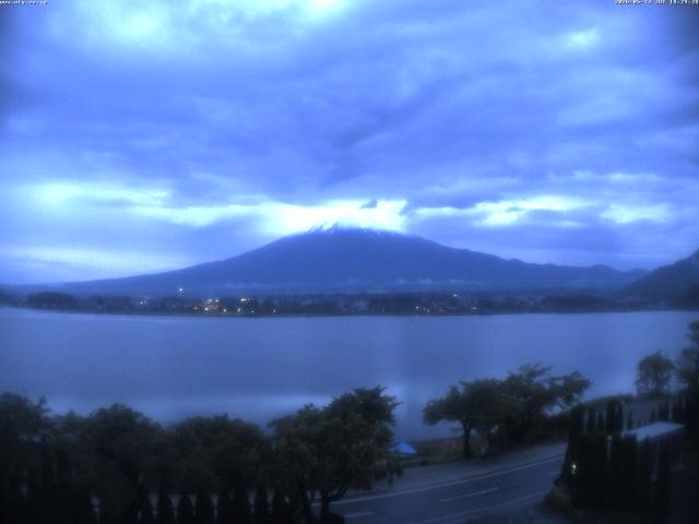 河口湖からの富士山