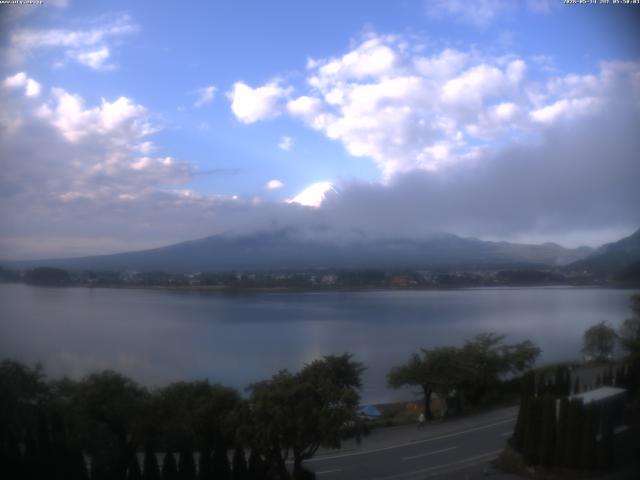河口湖からの富士山