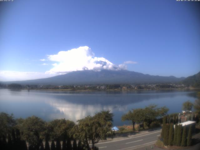 河口湖からの富士山