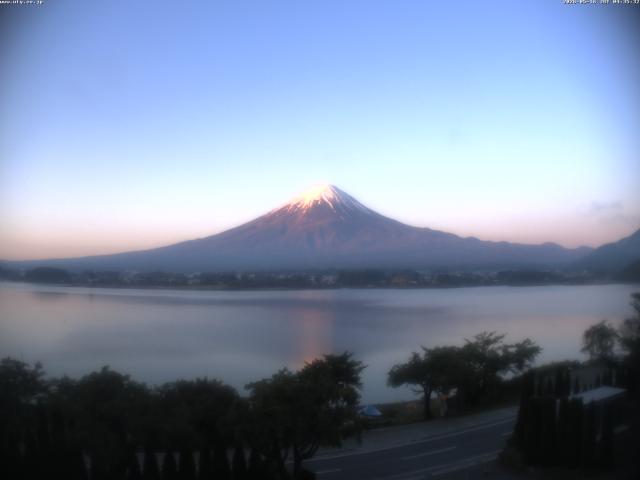 河口湖からの富士山