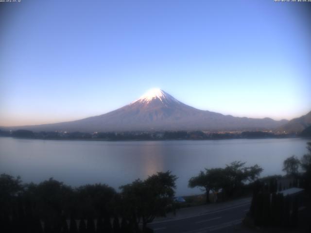 河口湖からの富士山