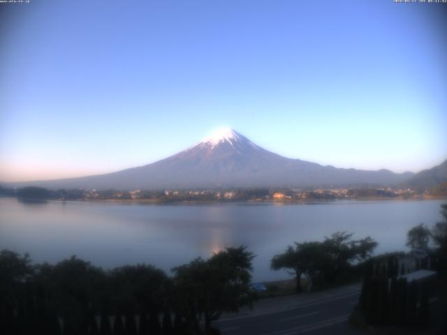 河口湖からの富士山