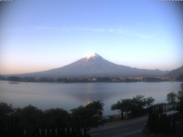 河口湖からの富士山