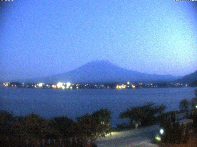 河口湖からの富士山