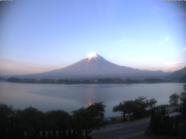 河口湖からの富士山