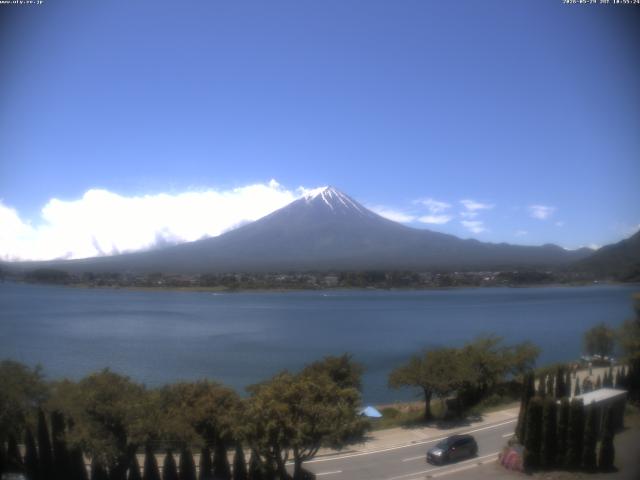 河口湖からの富士山