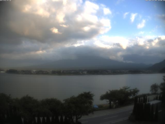 河口湖からの富士山
