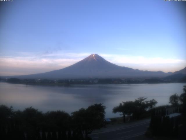 河口湖からの富士山