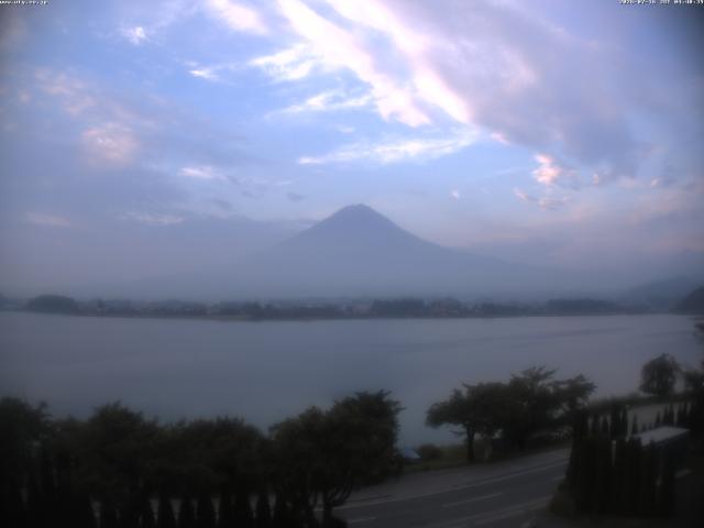 河口湖からの富士山