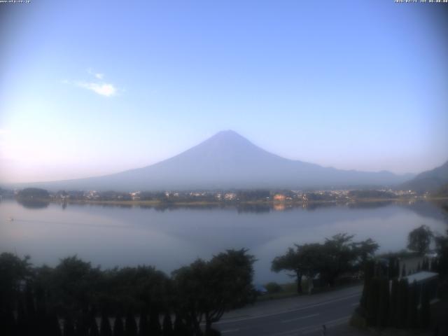 河口湖からの富士山