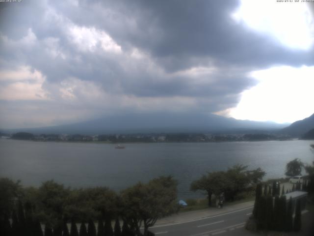 河口湖からの富士山
