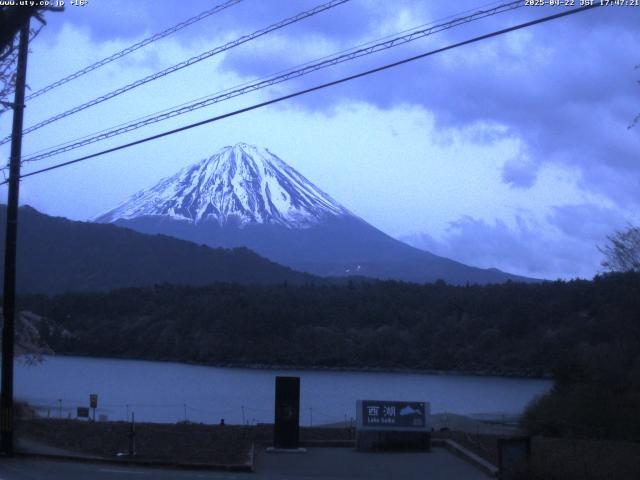 西湖からの富士山
