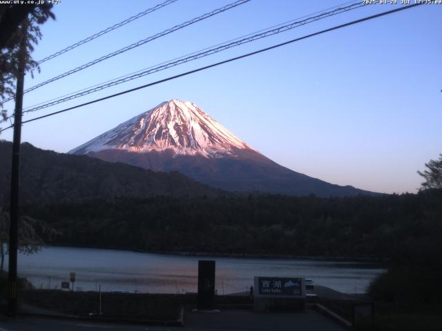 西湖からの富士山