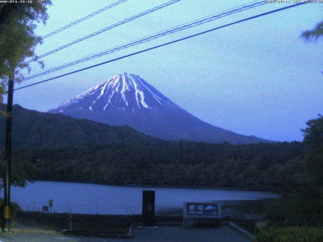 西湖からの富士山