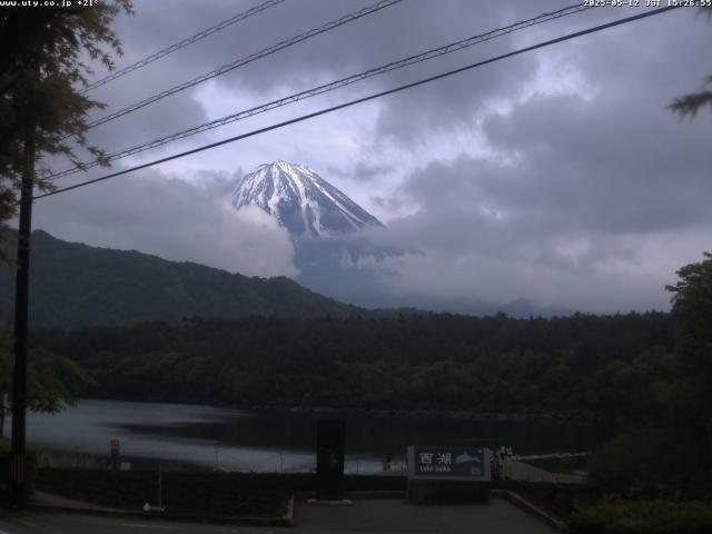 西湖からの富士山