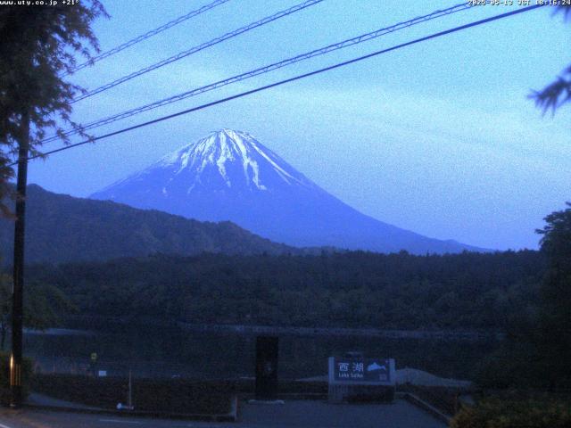 西湖からの富士山