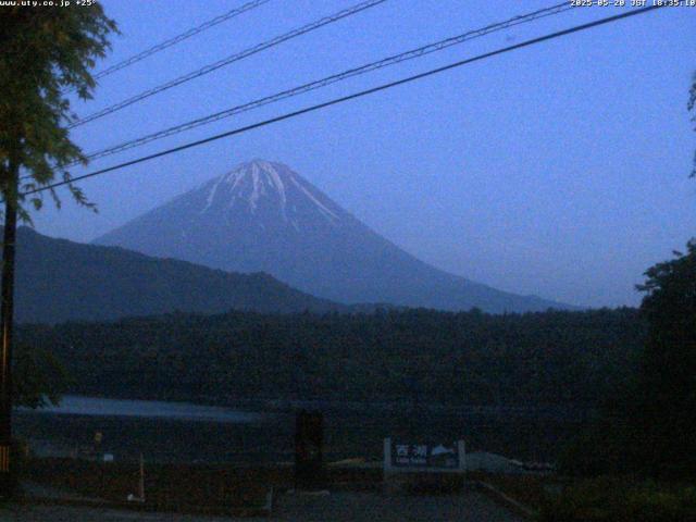 西湖からの富士山