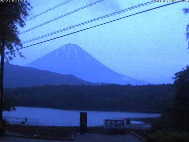 西湖からの富士山