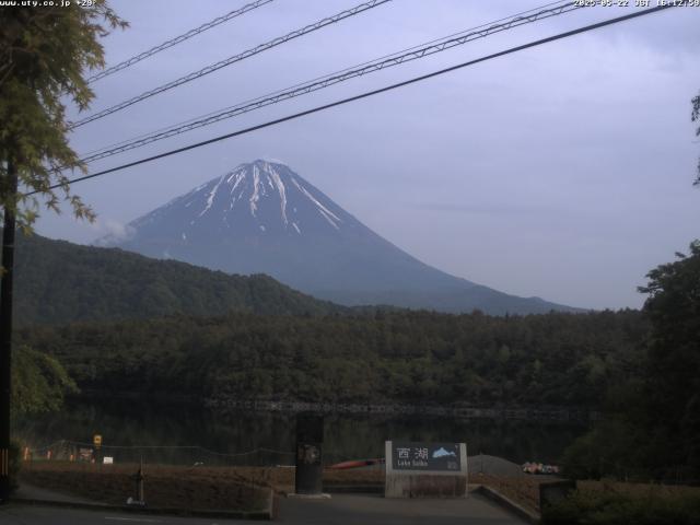 西湖からの富士山