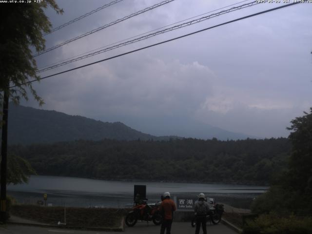 西湖からの富士山