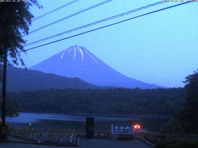 西湖からの富士山