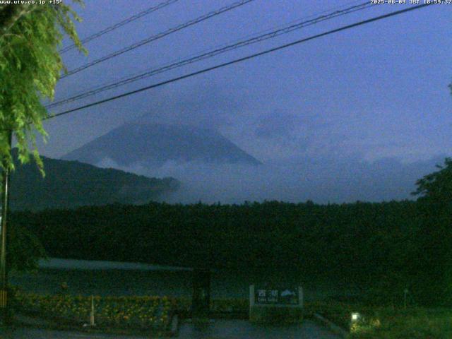 西湖からの富士山