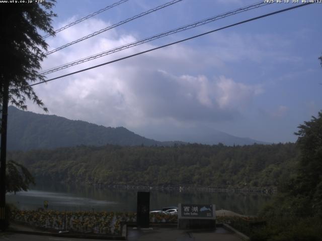 西湖からの富士山