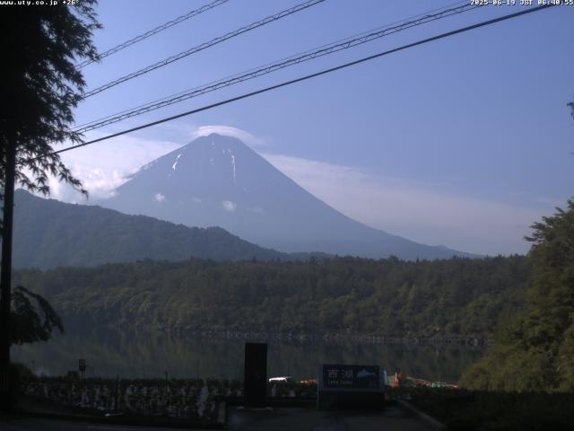 西湖からの富士山