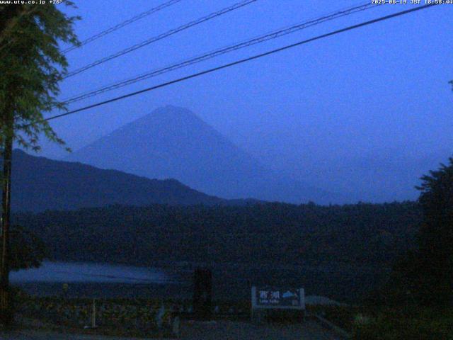 西湖からの富士山