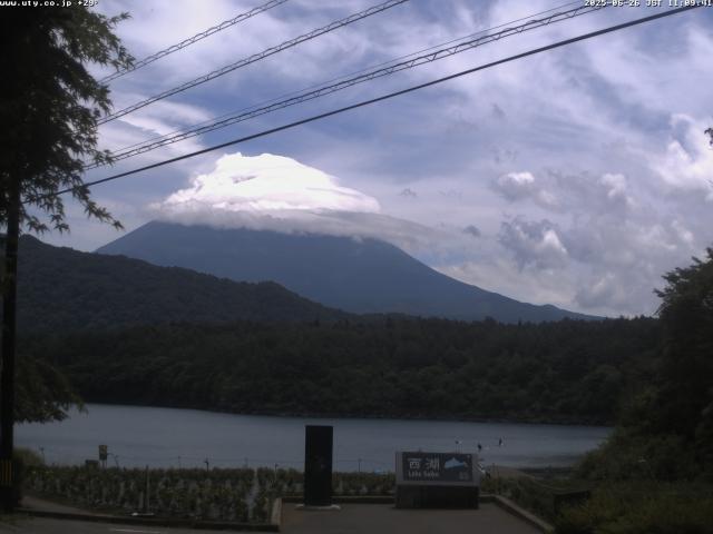 西湖からの富士山