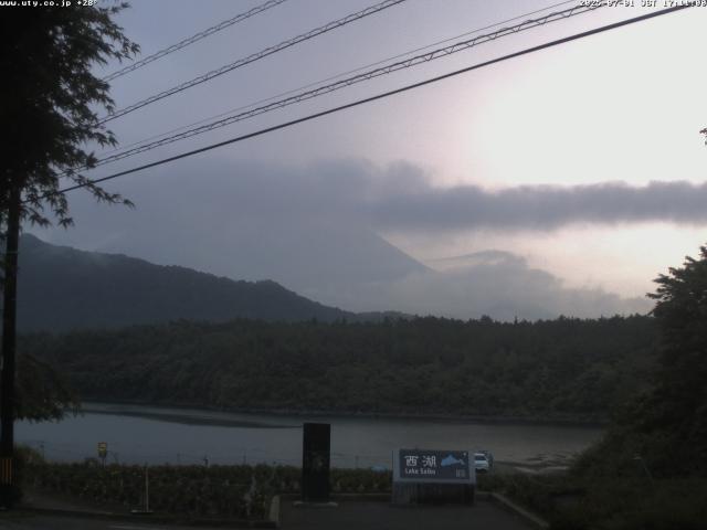 西湖からの富士山