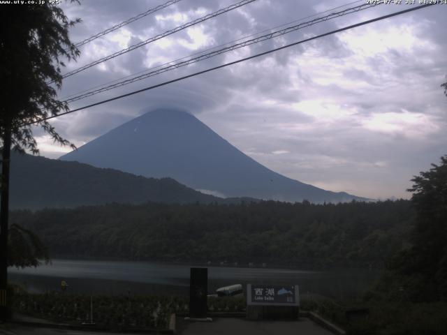 西湖からの富士山