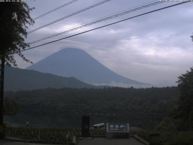 西湖からの富士山