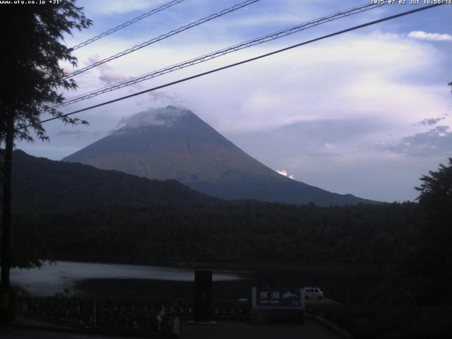 西湖からの富士山