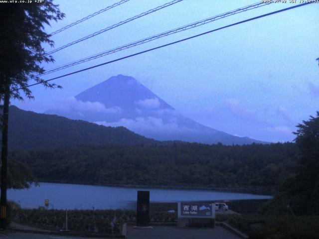 西湖からの富士山