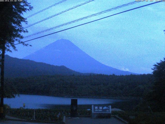 西湖からの富士山