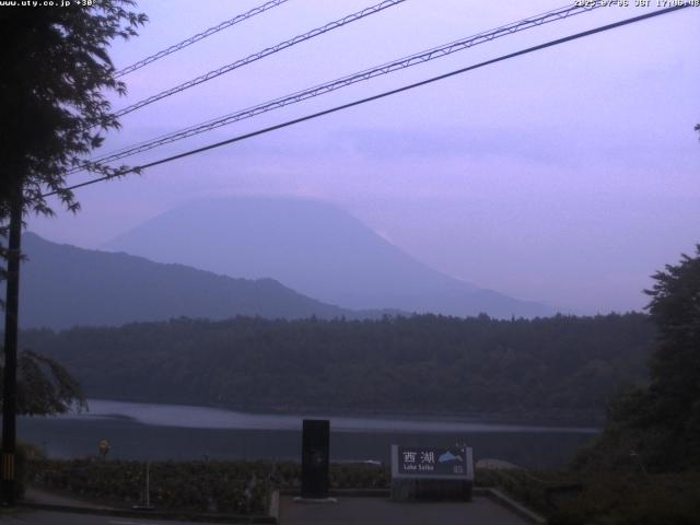 西湖からの富士山