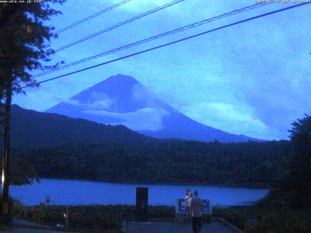 西湖からの富士山
