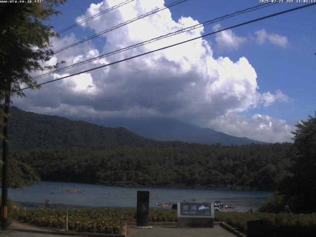 西湖からの富士山