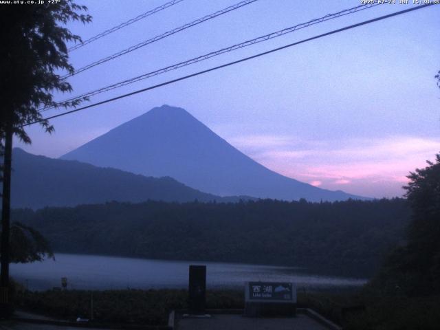 西湖からの富士山