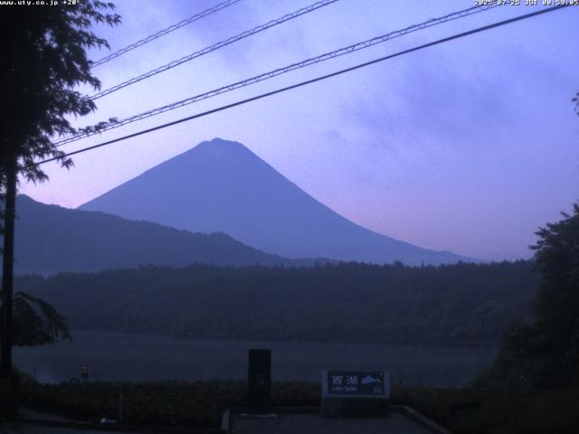 西湖からの富士山