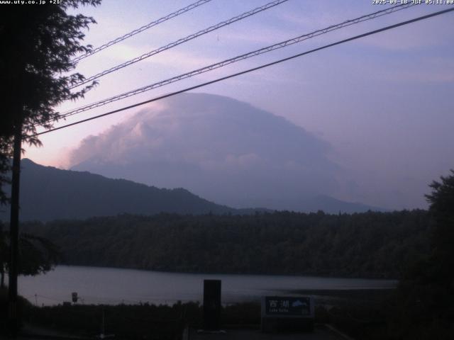 西湖からの富士山