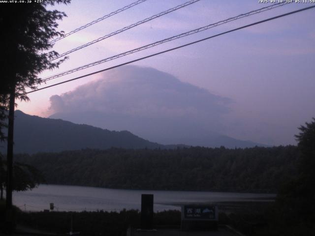 西湖からの富士山